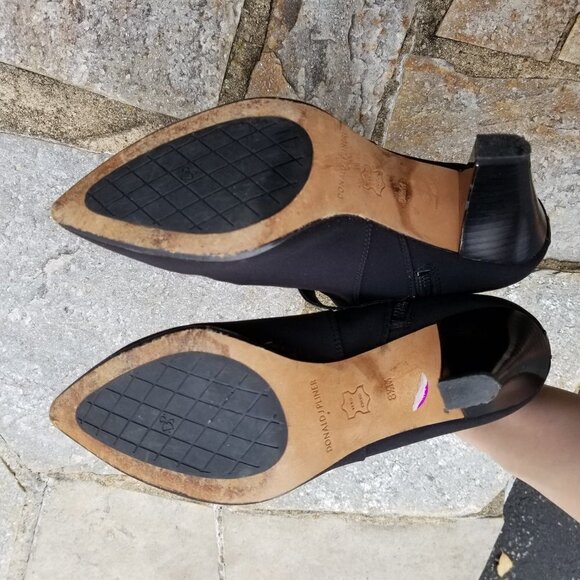 Donald J Pliner Tamy Buckle Pointed Toe Bootie 8.5 - Picture 8 of 9